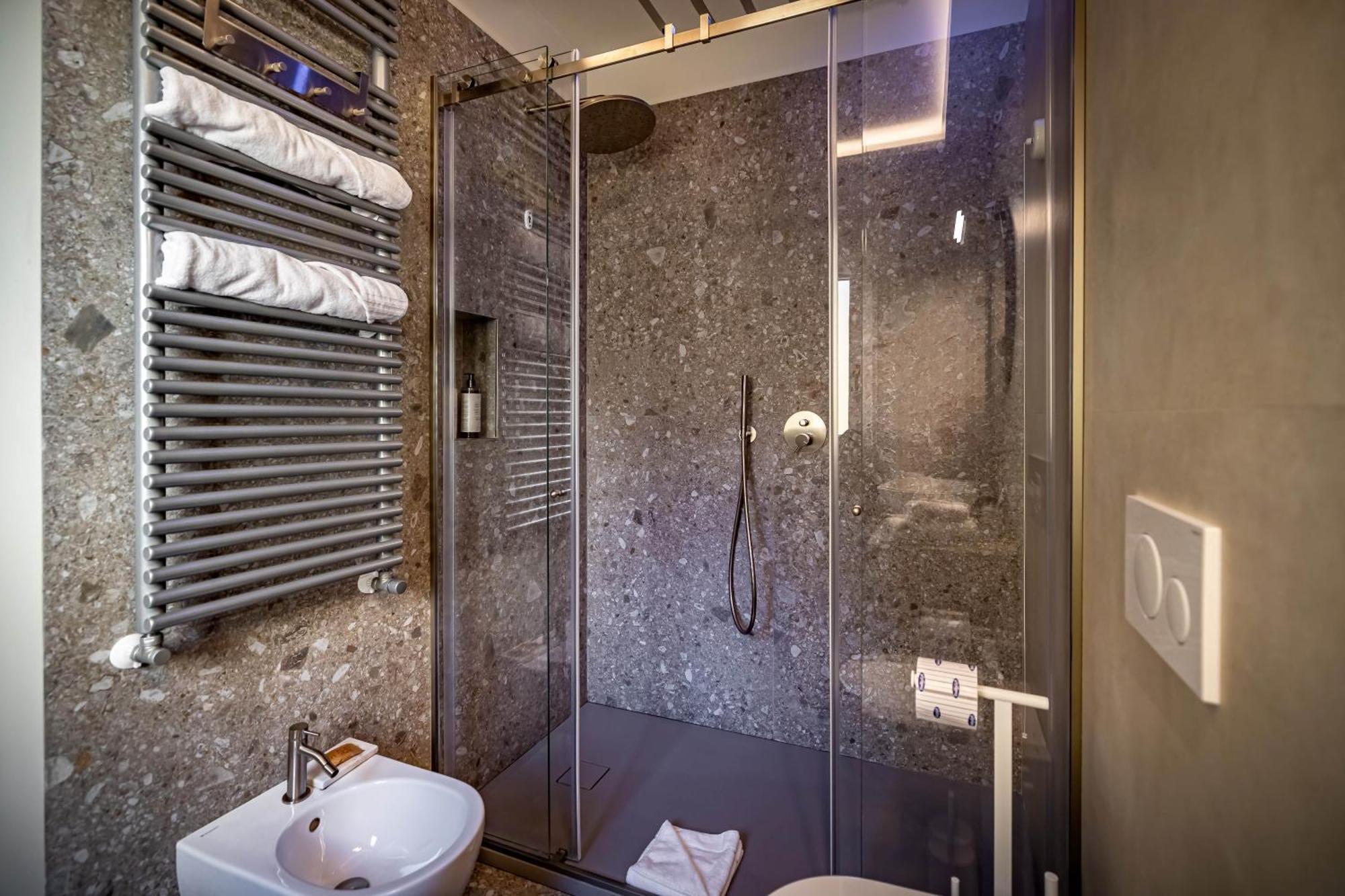 Dimora Collection - Le Torri - Boutique Luxury Suites - Adults Only Флоренция Екстериор снимка